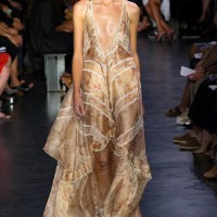 altuzarra-ανοιξη-καλοκαιρι-2015-womanoclock