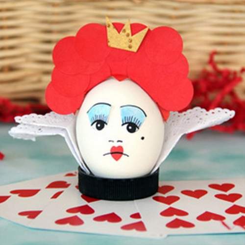 βαψιμο πασχαλινων αυγων για παιδια