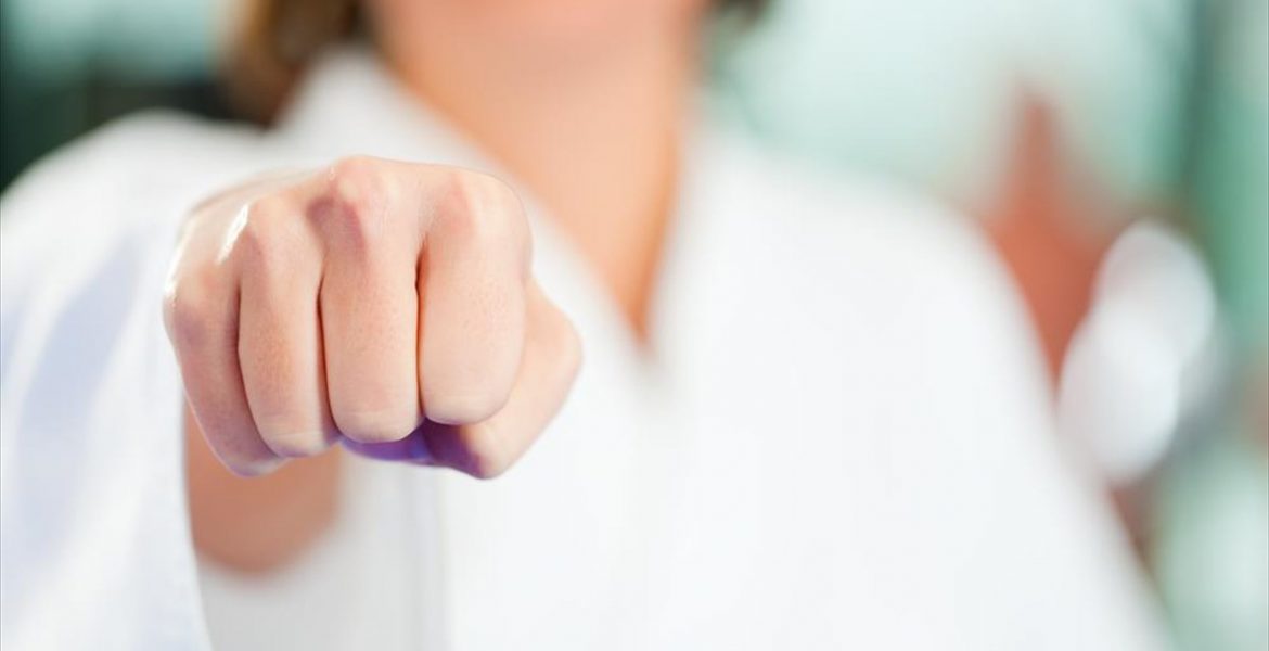 γυναικεία αυτοάμυνα