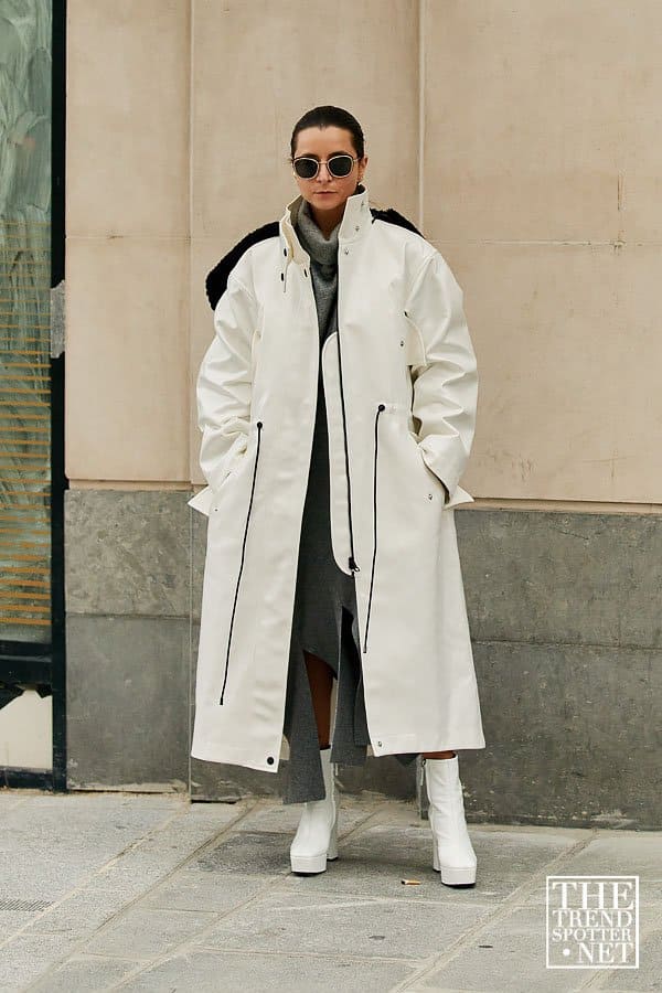 street style με καμπαρντίνα