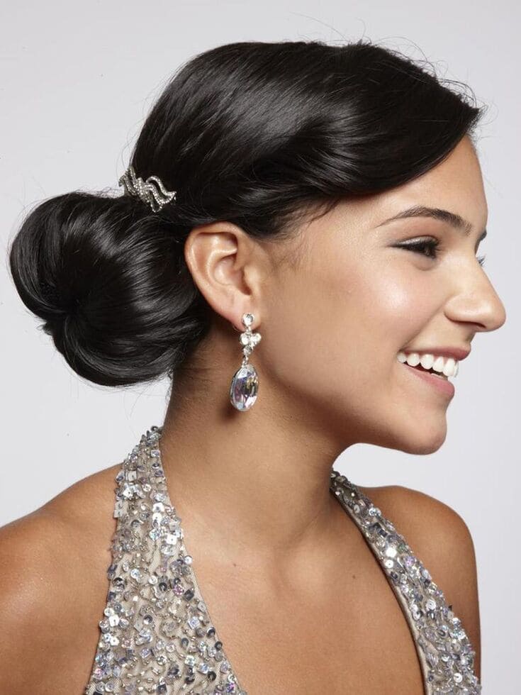 Hairstyles ρεβεγιόν 2022