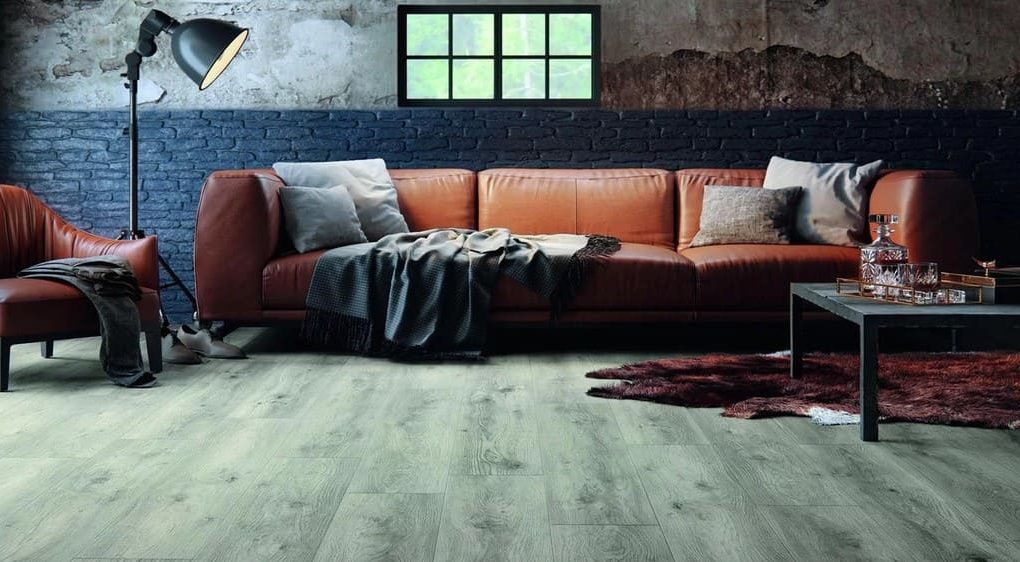 πατώματα laminate επαγγελματικής και οικιακής χρήσης