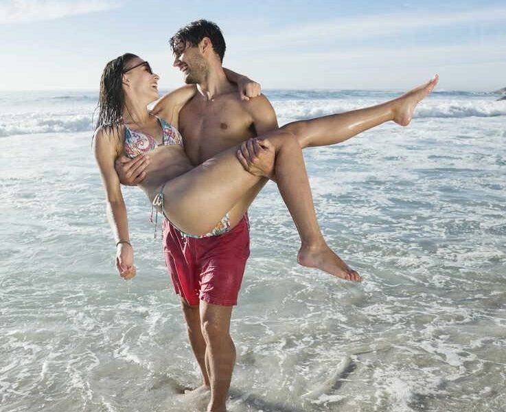 γυναικεία μαγιό 2022 και αντρικά