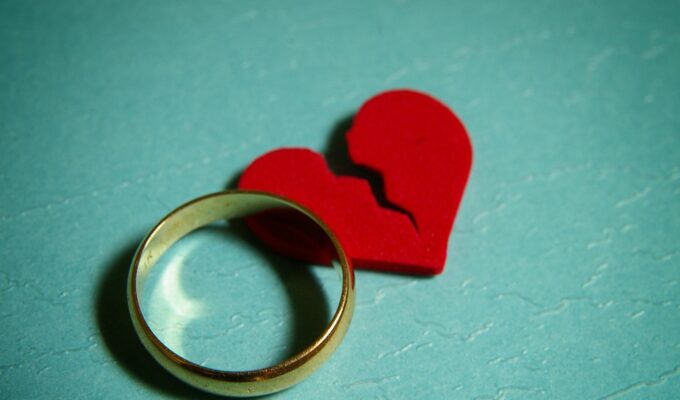 Πώς να ξεπεράσω έναν χωρισμό με Παντρεμένο