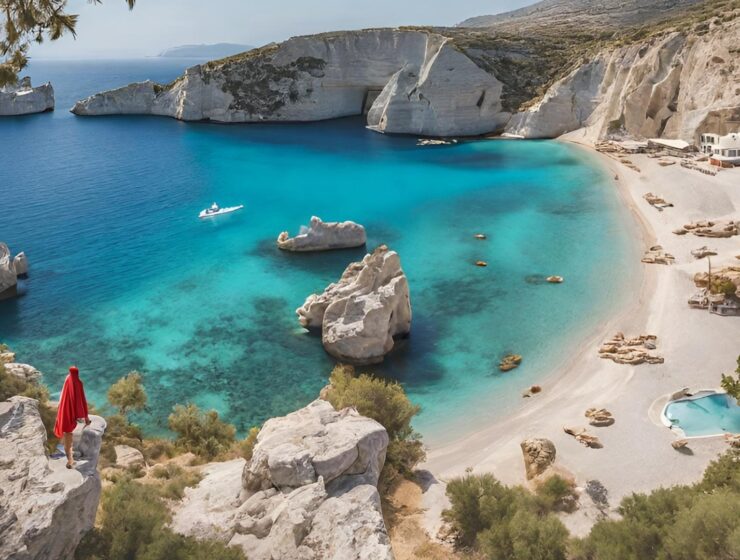 Μια γραφική άποψη ενός από τα 10 κορυφαία νησιά για οικογενειακές διακοπές το 2023, που παρουσιάζει ήρεμες παραλίες και δραστηριότητες για οικογένειες.