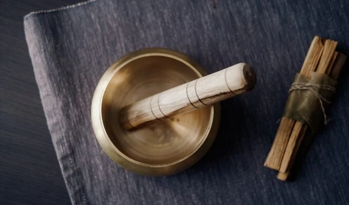 Καθαρισμός & Γυάλισμα Μπρούτζινων Αντικειμένων